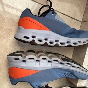 Men's Blue Athletic Shoes